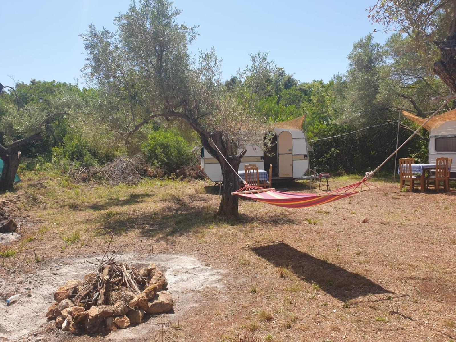 ホテル Aquariumi Jale Camping エクステリア 写真